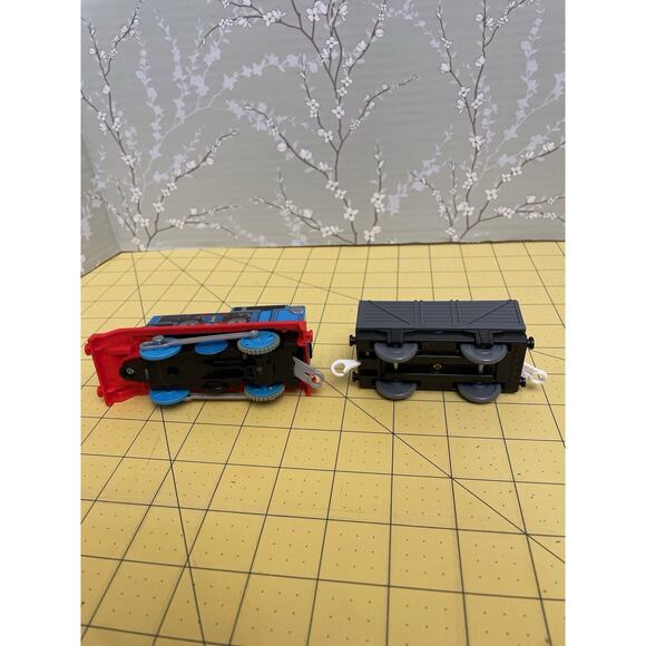 Thomas And Friends Trackmaster Walking Bridge Cogs And Gears Train Tank Engine - Picture 6 of 9